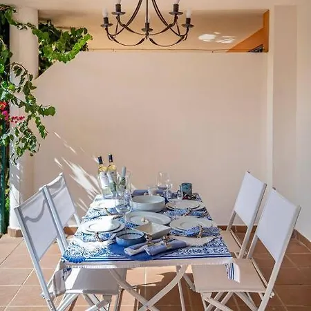 Beautiful 2br With Terrace, Garden & Pool