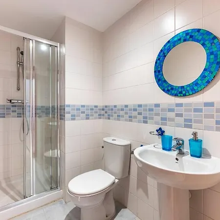 Apartment Beautiful 2br With Terrace, Garden & Pool Marbella
